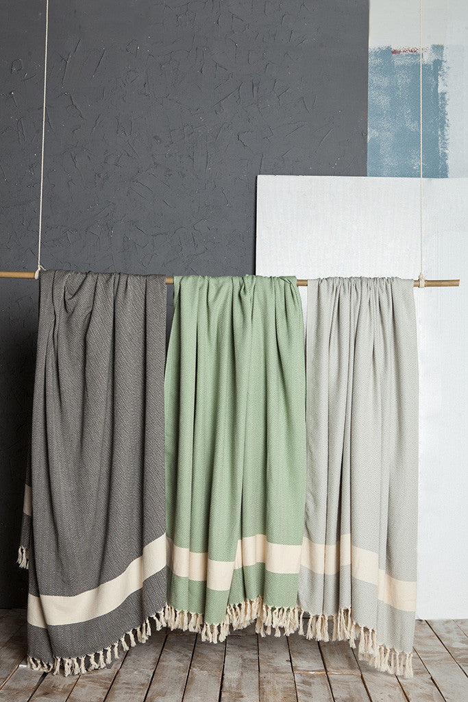 Country Throw, TAMA 
