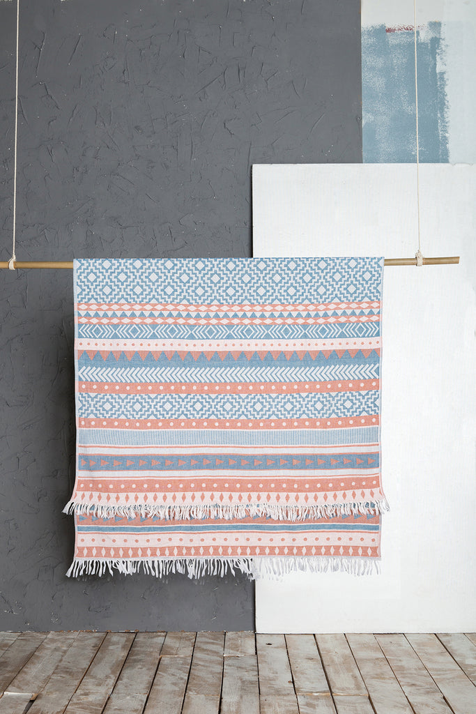 Bach Peshtemal, TAMA Bach Peshtemal, TAMA