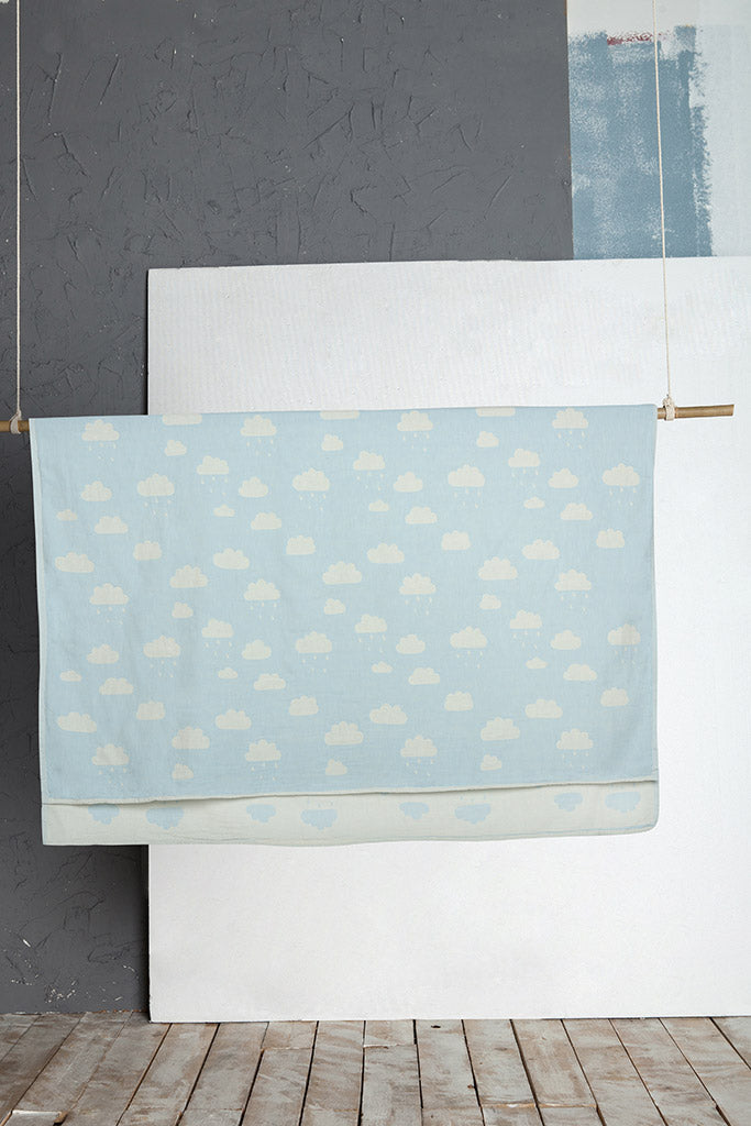 Cloud Baby Throw - Light Blue, TAMA 